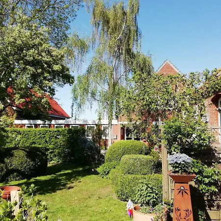 Alte Pastorei * Hinte